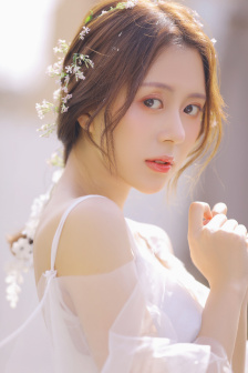 成为女友闺蜜脚下的奴2